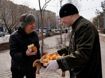 Астанада 1000 бауырсақ таратылды